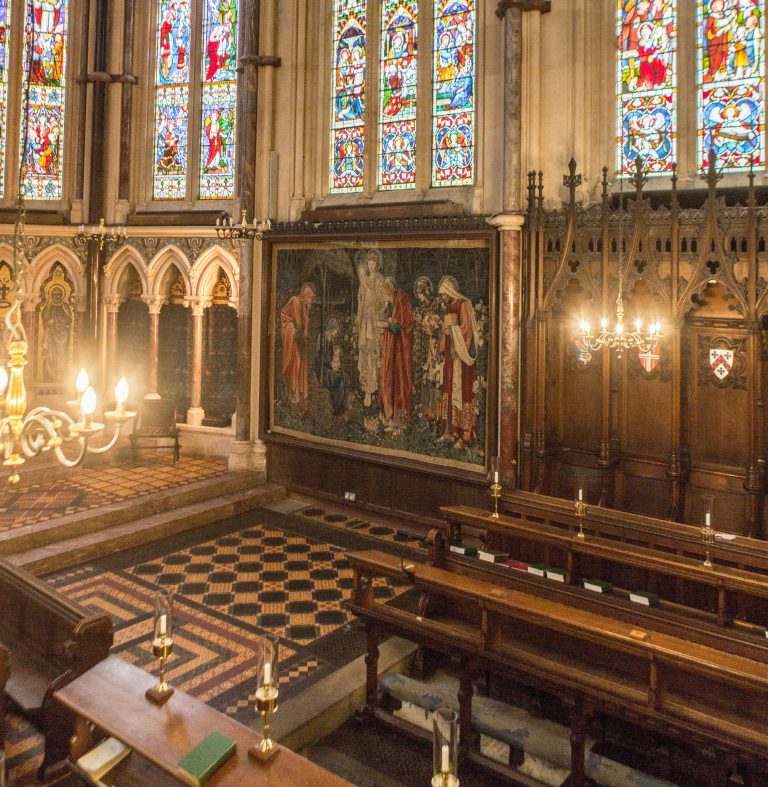 The tapestry was specifically designed for the space, taking the stained glass lighting into account. Image: Studio8 Ltd.