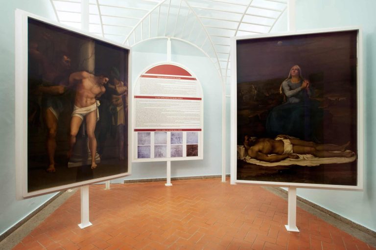 Photo © Ivano Francavilla. Climaframe with Optium Museum Acrylic constructed by the company Ivano Francavilla.