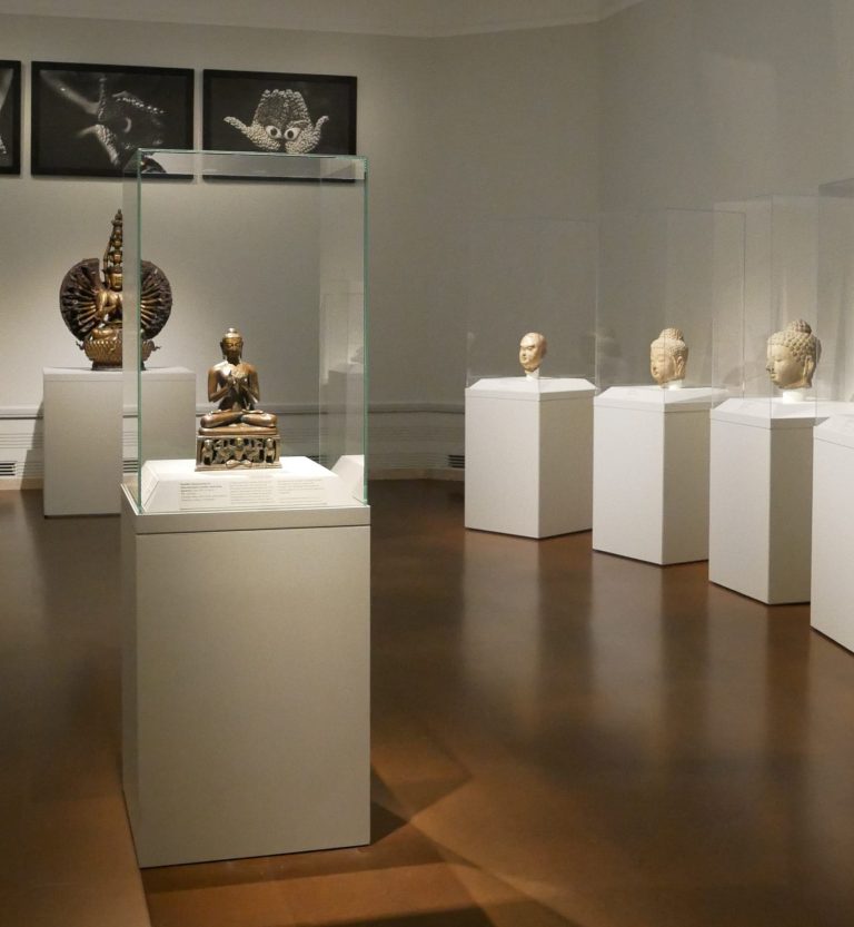 Installation view of the Buddha Shakyamuni in the exhibition "Boundless: Stories of Asian Art" at the Asian Art Museum. Photo credit: Geneva Griswold.
Courtesy of the Seattle Asian Art Museum.