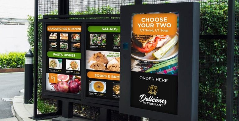 Outdoor QSR menu featuring Tru Vue glass with anti-reflective technology