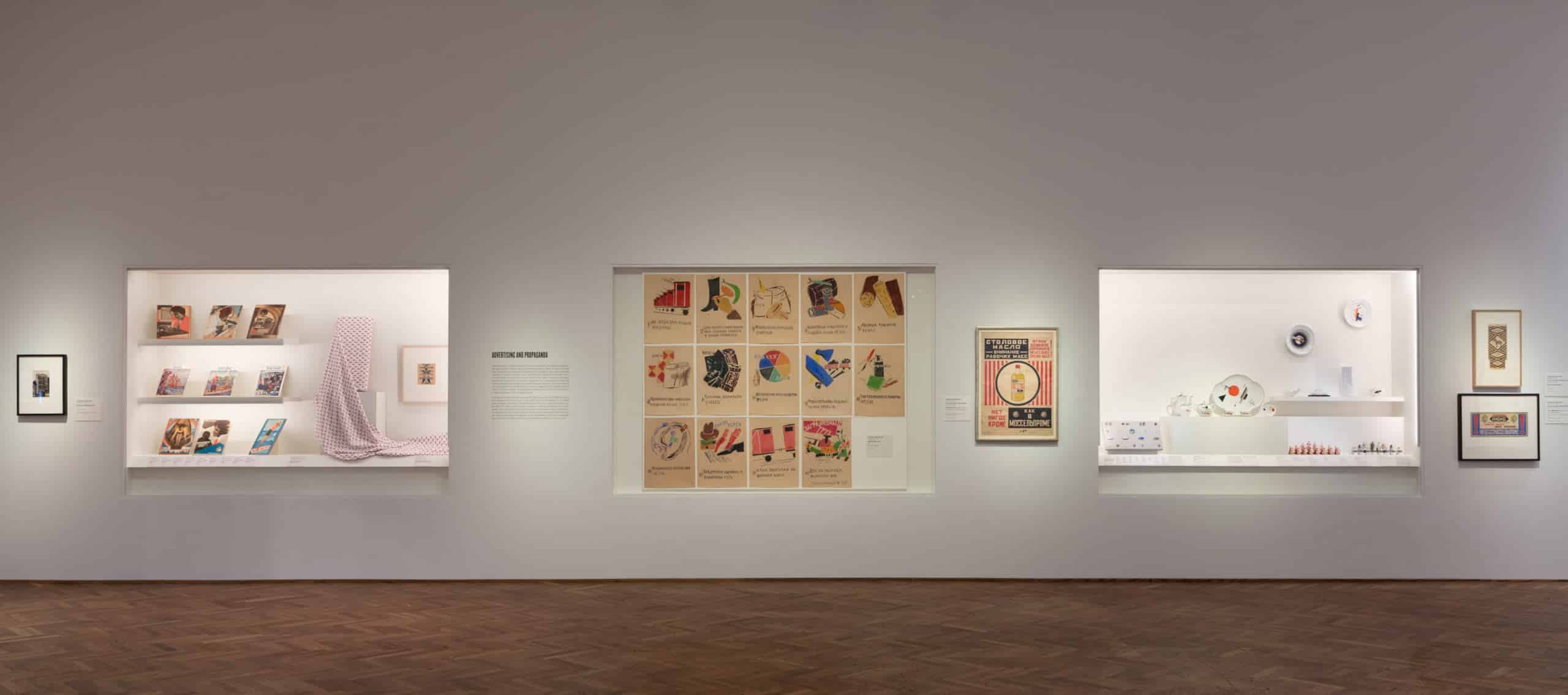 Revoliutsiia! Demonstratsiia! Soviet Art Put to the Test - Tru Vue